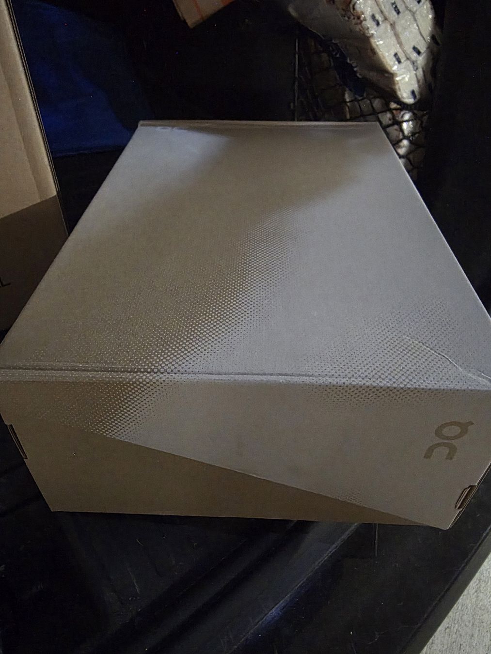 On Chaussures hommes: On Cloudsurfer NEU 43 – Neuf avec emballage d'origine à Uitikon Waldegg par Minic 1