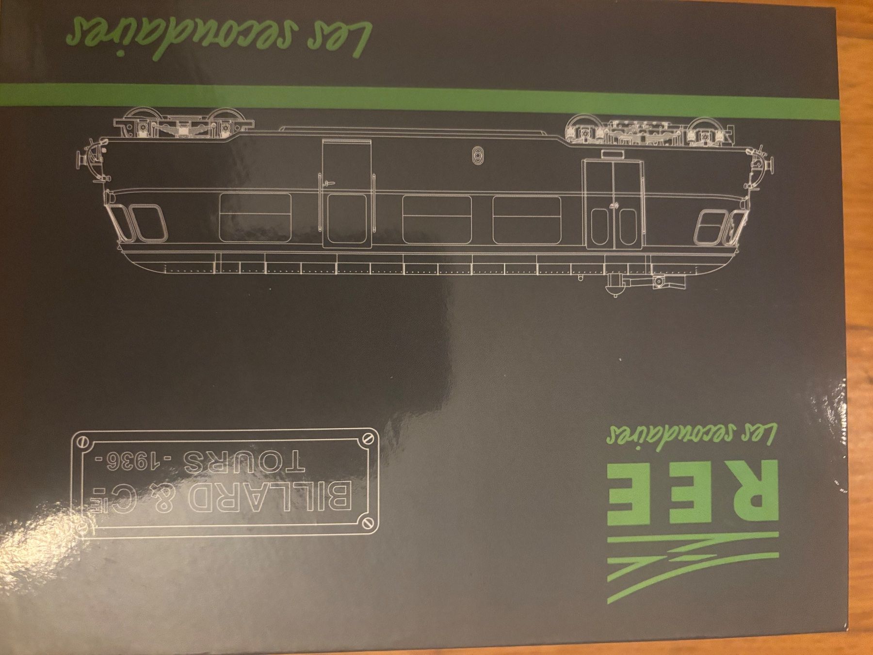 Modelleisenbahnen: REE - Autorail Billard A80d CFDT - HO – Gebraucht aus Lausanne von adr_wdt8 1