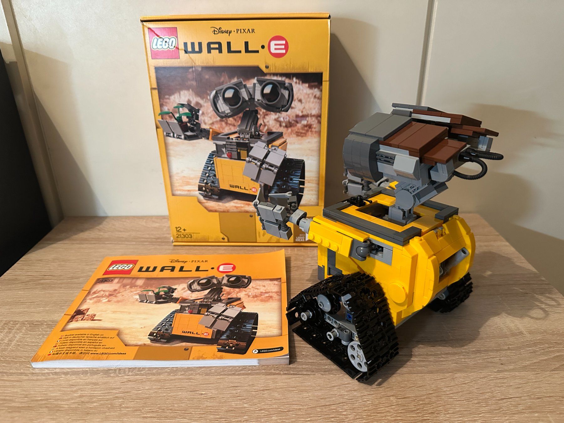 Lego Kit di costruzioni: LEGO 21303 Wall-E – Usato da Basel venduto da Don-Angel 1