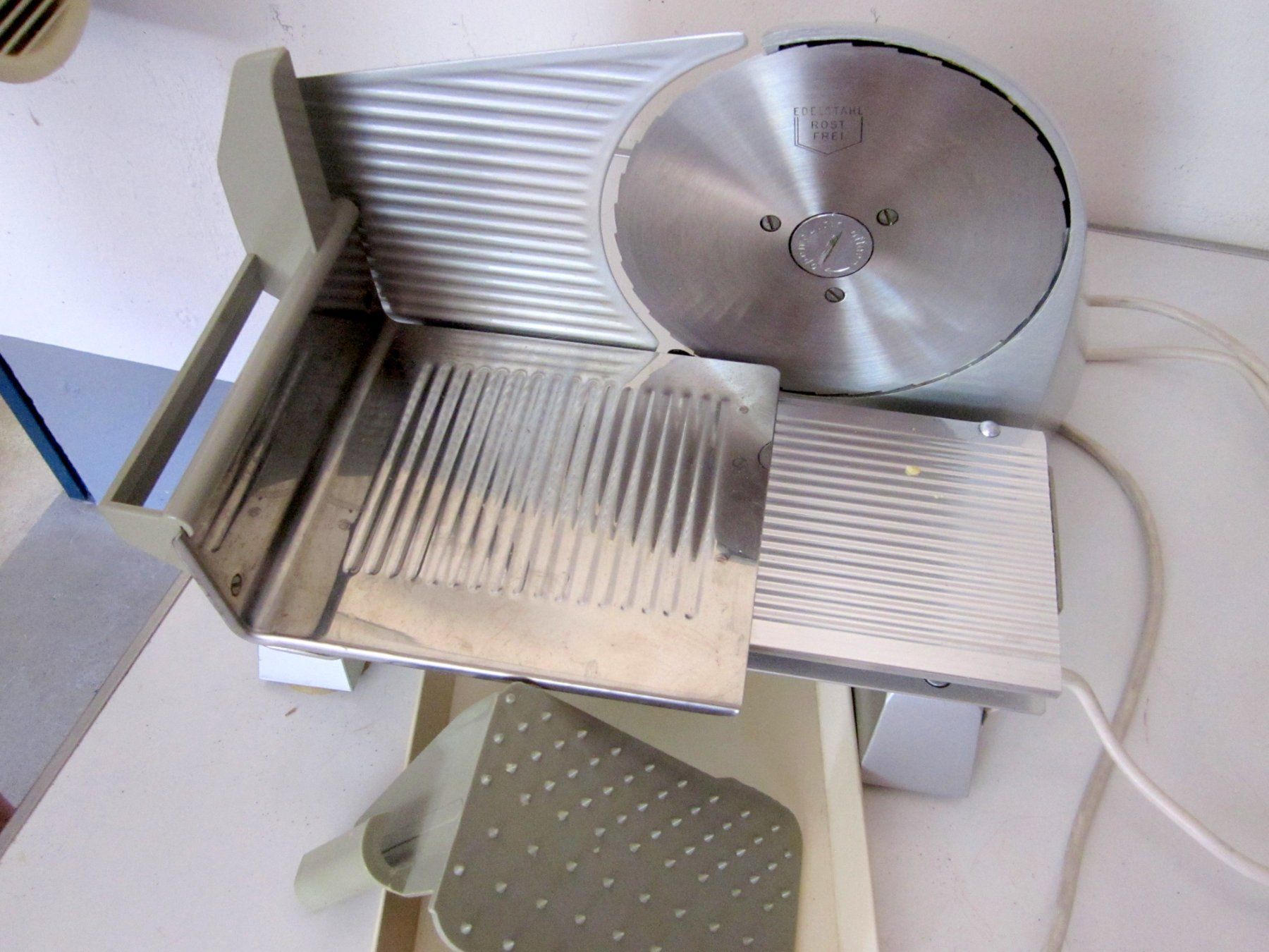Turmix Küchengeräte: Turmix Schneidemaschine – Gebraucht aus Binningen von fel_8mgn 2