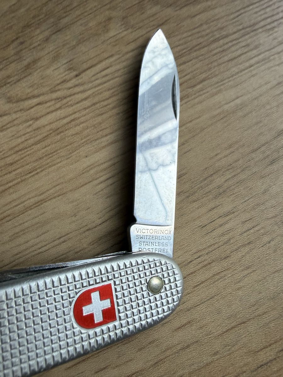 Victorinox Coltelli tascabile: Victorinox Sackmesser 1986 – Usato da Buch am Irchel venduto da Sweetharth 2