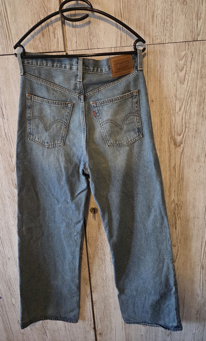 Levi's Jeans: Levi's Jeans 28/32 – Nuovo (secondo la descrizione) da Gipf Oberfrick venduto da denisenisli 1