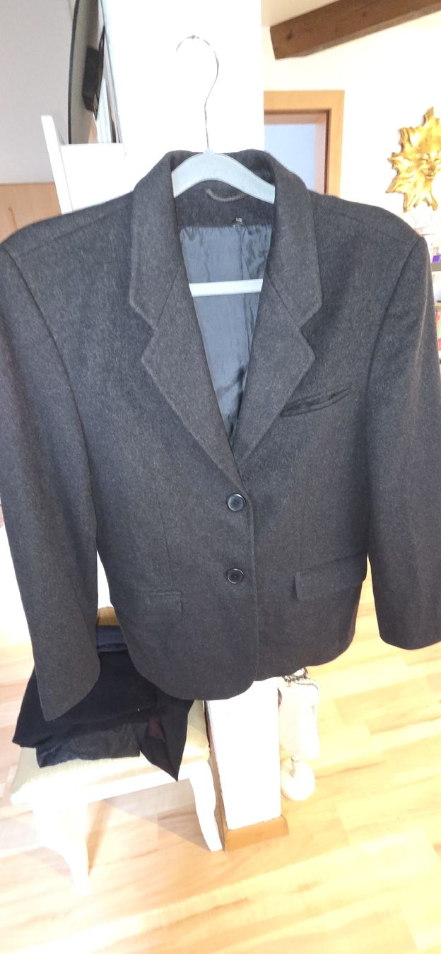 Peter Hahn Giacche: Peter Hahn Jacke, 100% Cashmere, Top! – Nuovo (secondo la descrizione) da Busswil BE venduto da Angy1974