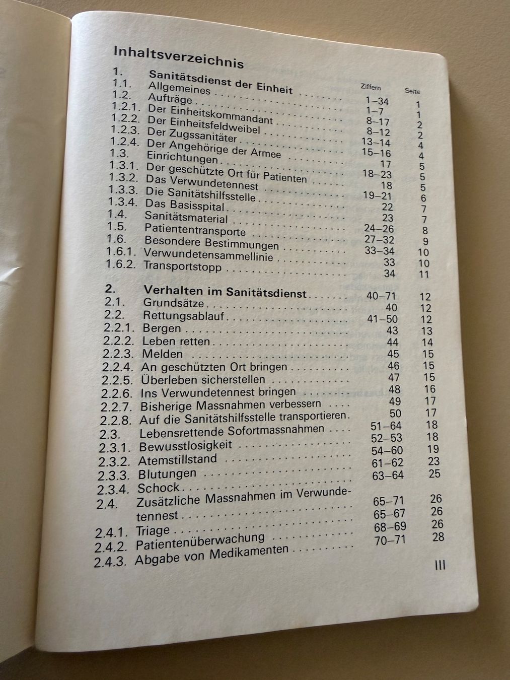 Libri: Sanitätsdienst der Einheit - Schweizer Armee – Usato da Brütten venduto da Hst1 1