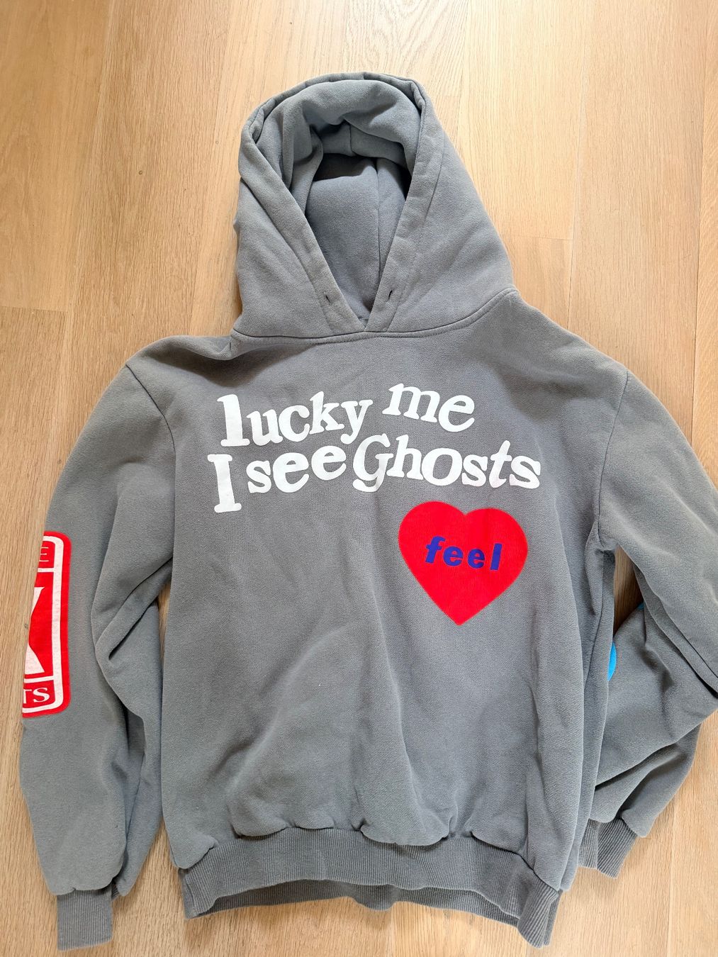 Pullover & Sweatshirts: Hoodie M – Gebraucht aus Rüschlikon von tcf_mp8y