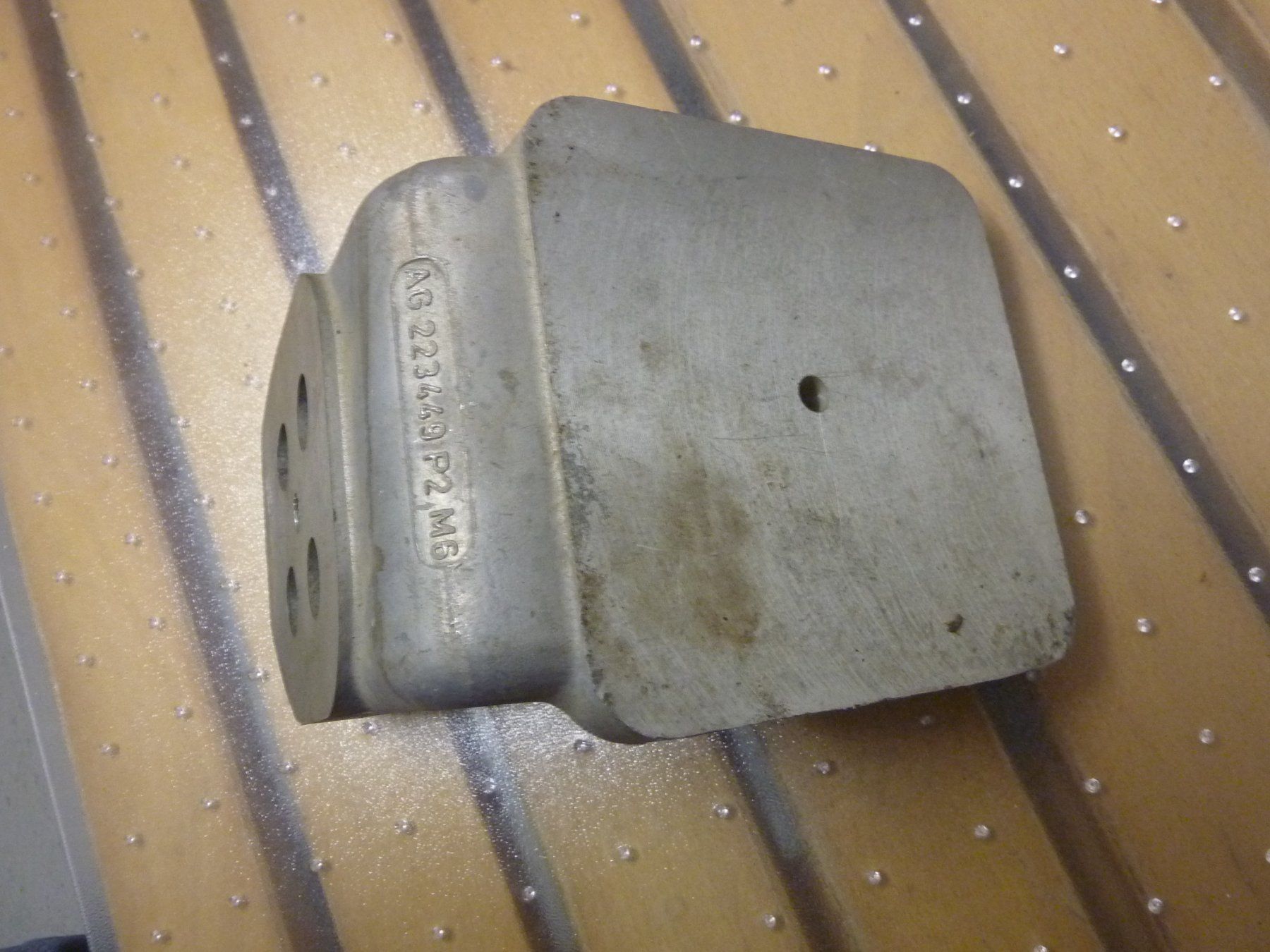 Metall- & Schlosserei Sonstiges: Maschinen-Konsole aus Aluminium – Gebraucht aus Triengen von Nussbaum14 5
