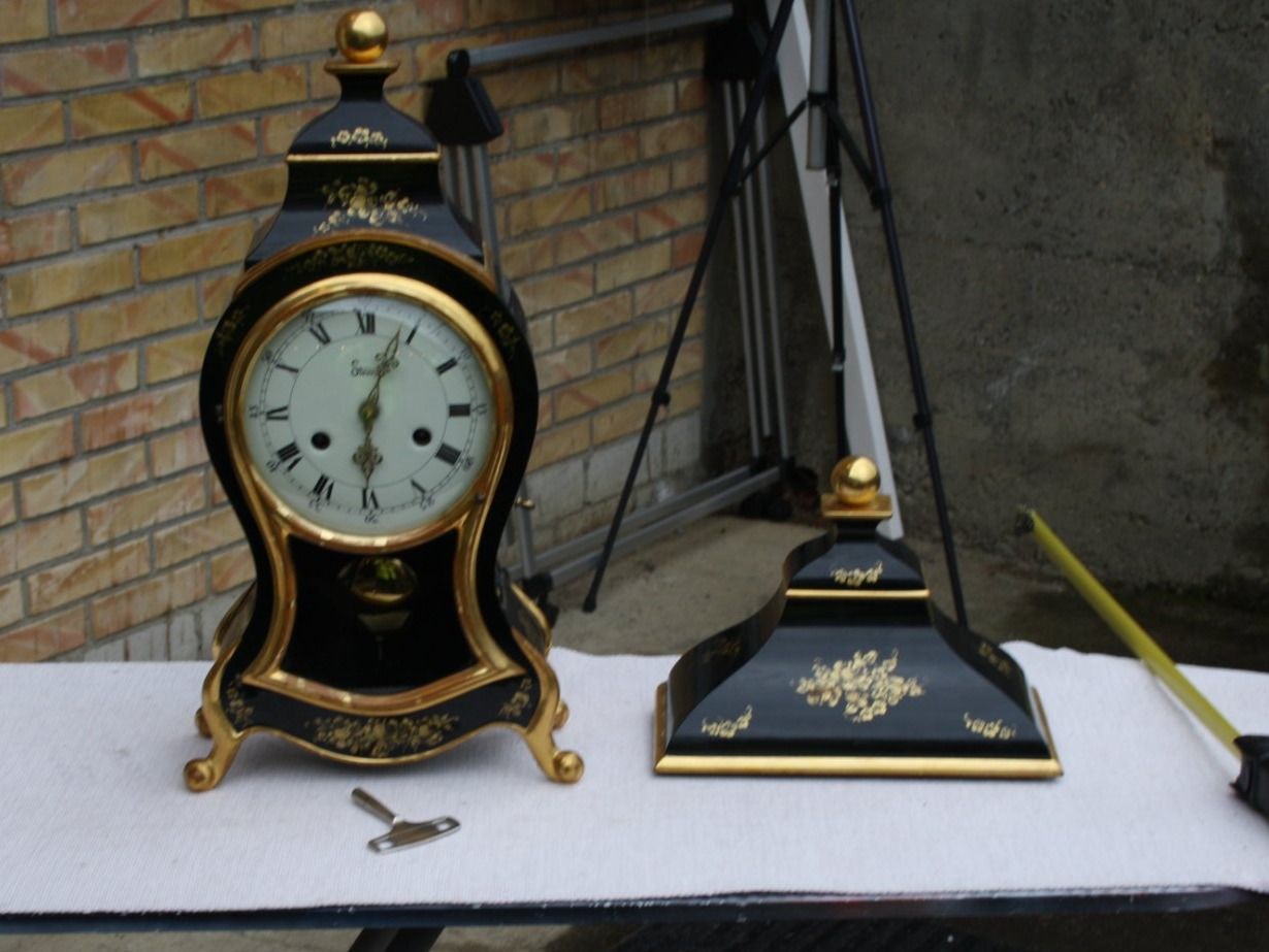 Orologi da terra & Orologi da parete: PENDULE  PENDELUHR NEUENBURGER UHR – Usato da Wauwil venduto da Pneuedy 9