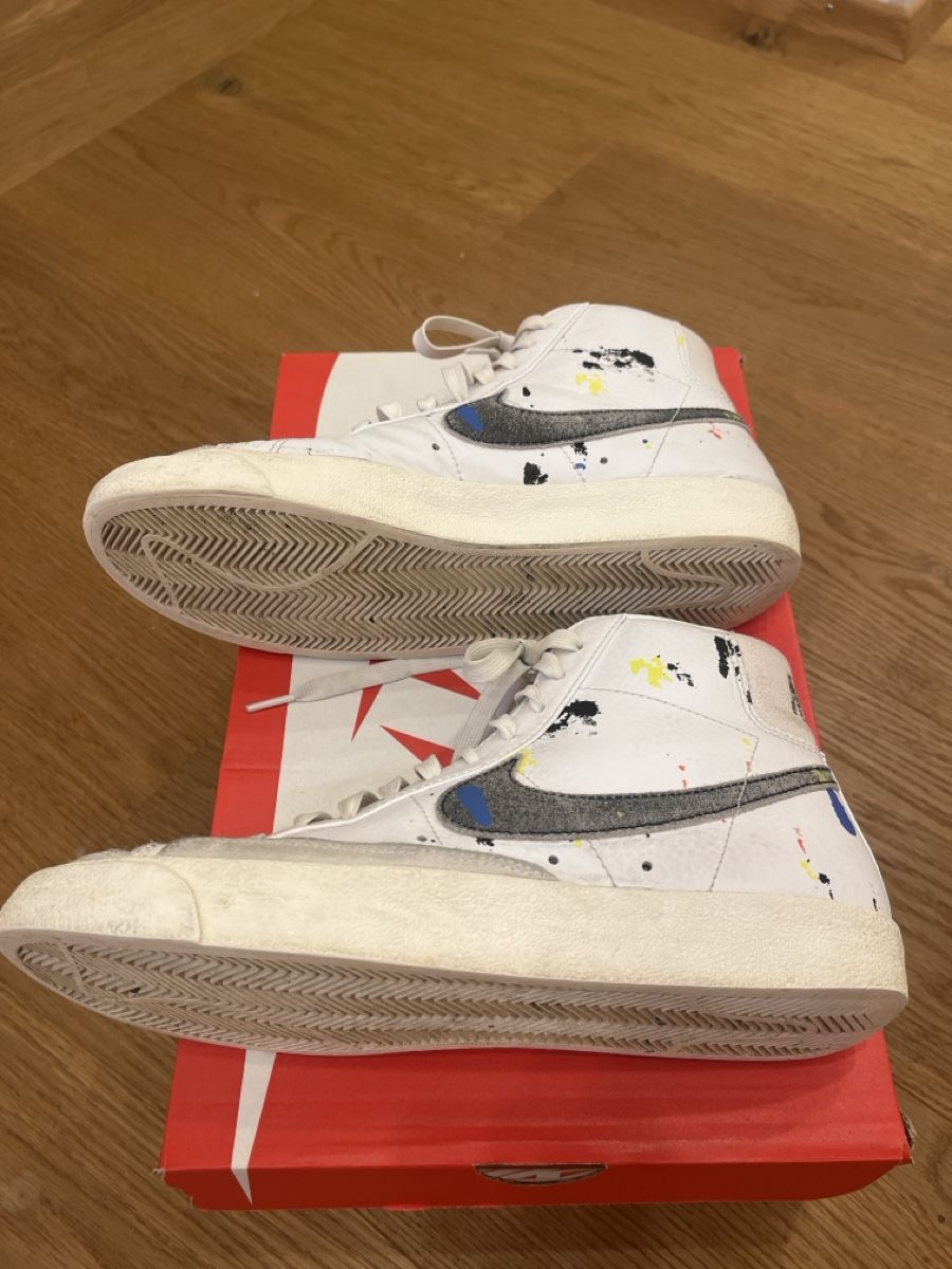Nike Herrenschuhe: Nike Blazer Mid 77-Paint Splatter sneakers, size 42 – Gebraucht aus Schindellegi von Zurpan 2