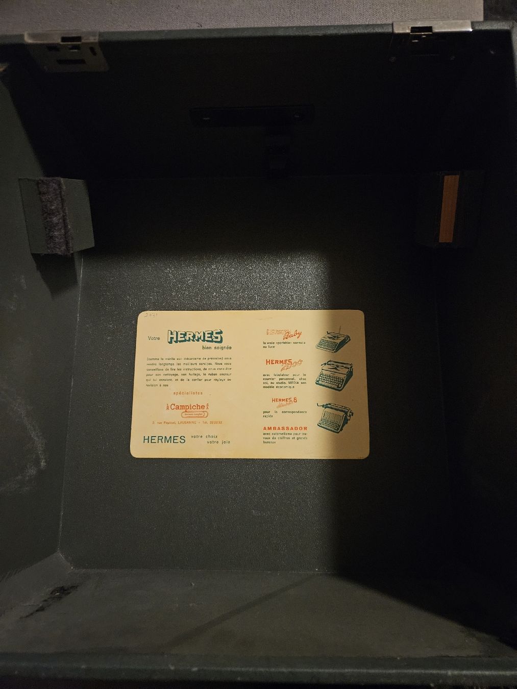 Hermès Machines à écrire: hermes machine a écrire  – D'occasion à Orbe par Tigrounet-relax 3