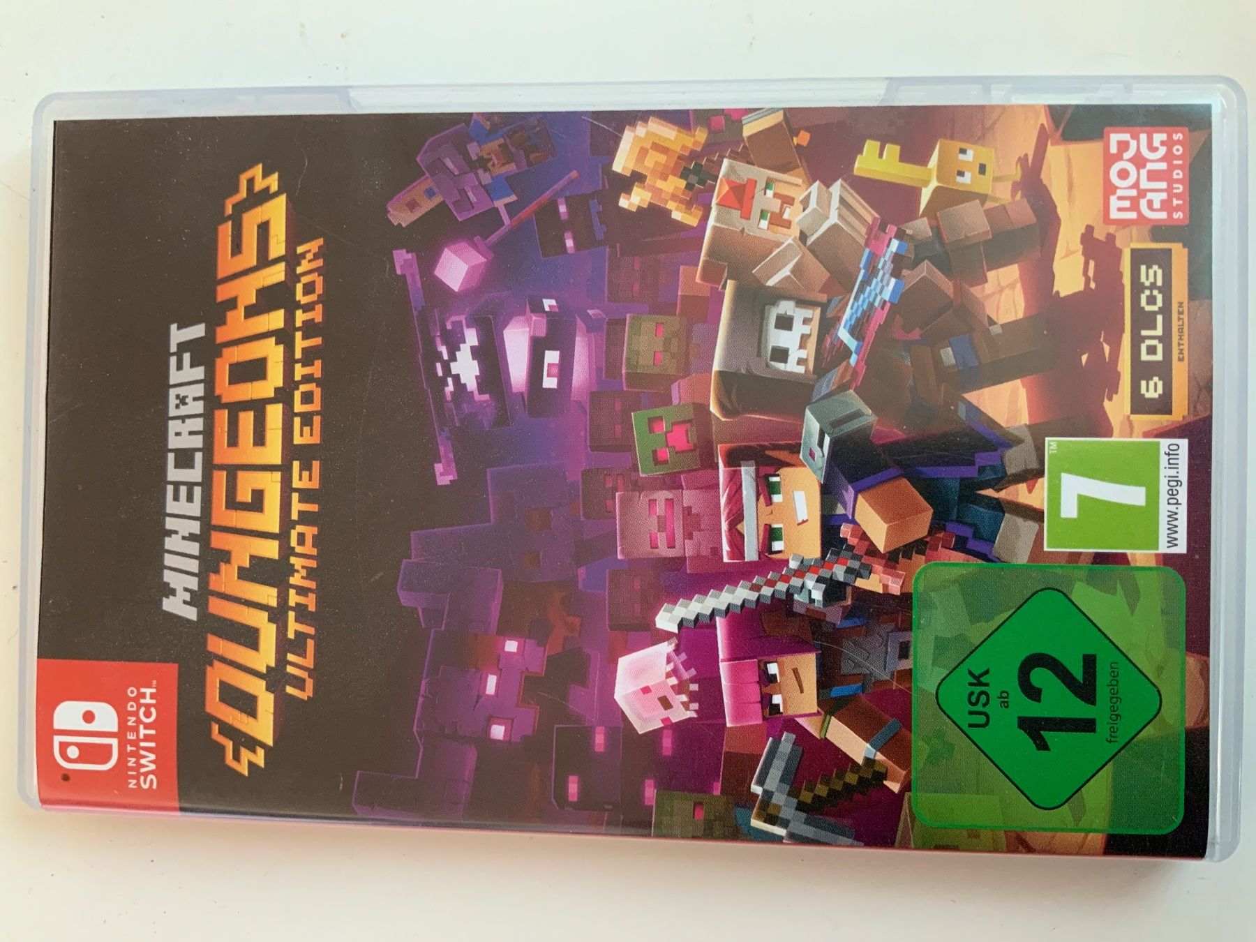 Jeux: Minecraft Dungeons Ultimate Edition Nintendo Switch – D'occasion à Wahlendorf par jukla