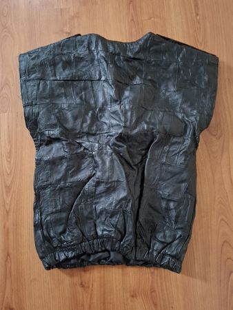 Schwarzes Designer Leder shirt aus den 90ern. Gr.M