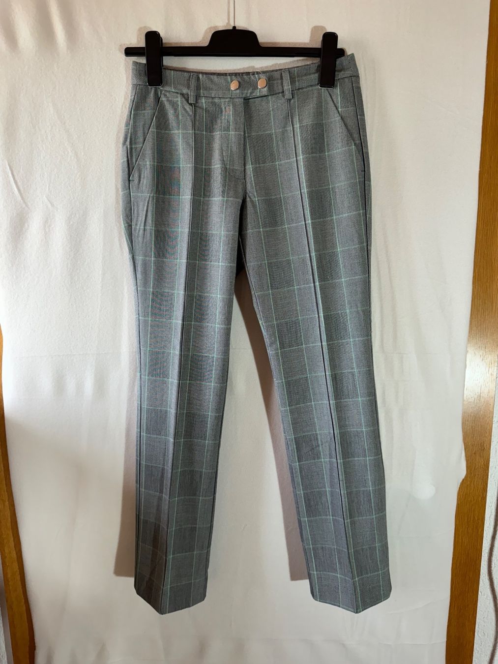 Mango Pantaloni: Karierte Hose von Mango Gr. 36 – Usato da Grosswangen venduto da second_hand_dress