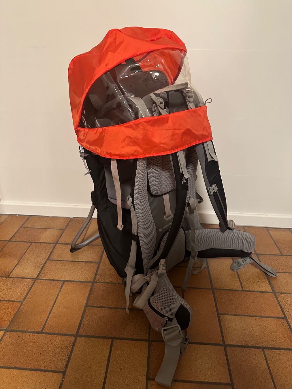 Vaude Bauch- & Rückentragen: Vaude Kraxe/Kindertrage Shuttle Base - Top Zustand! – Gebraucht aus Basel von Jiarix2.0 1