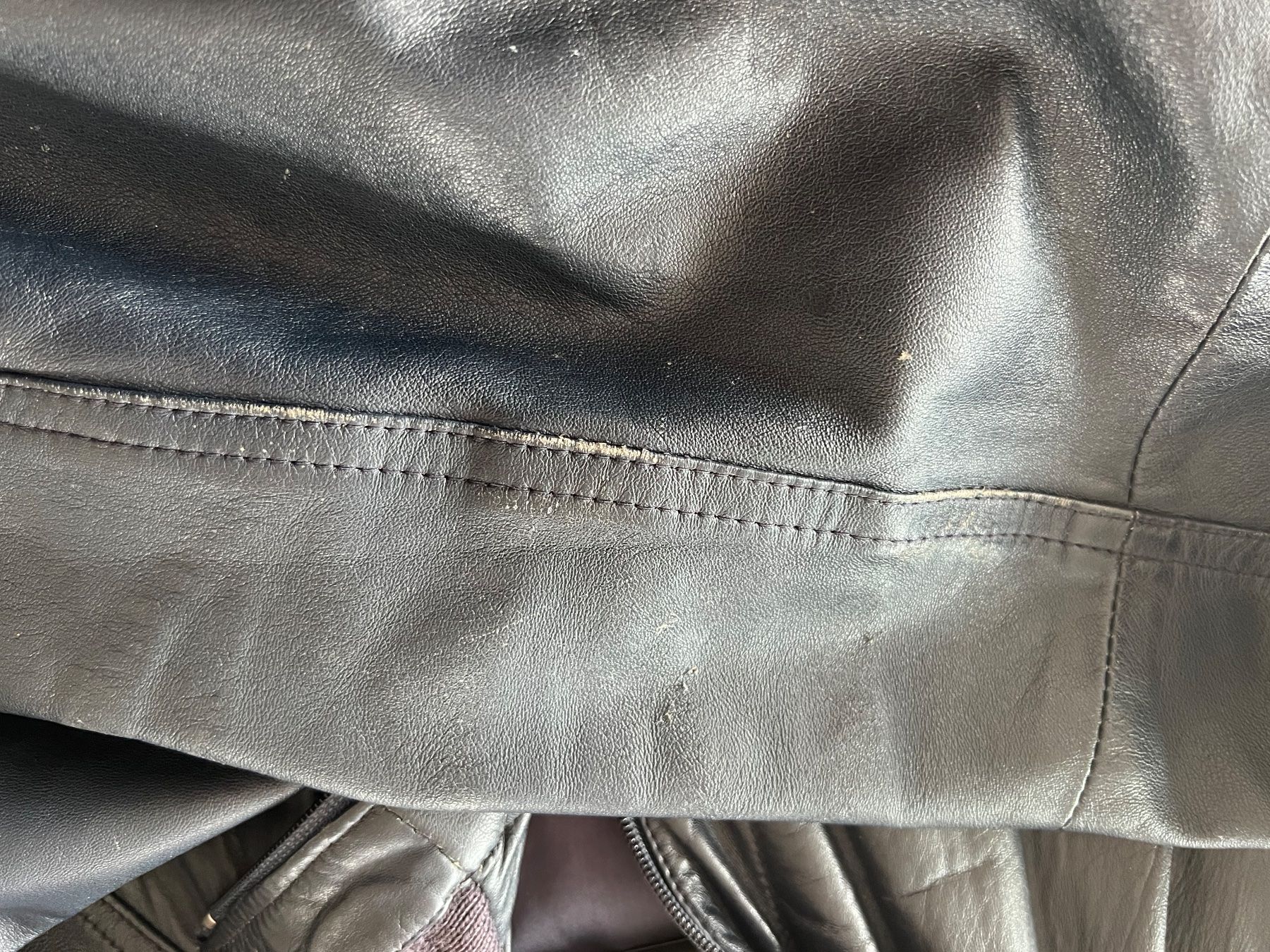Giacche: Dunkelblaue Lederjacke Vintage – Usato da Wolfwil venduto da Poulet60 4
