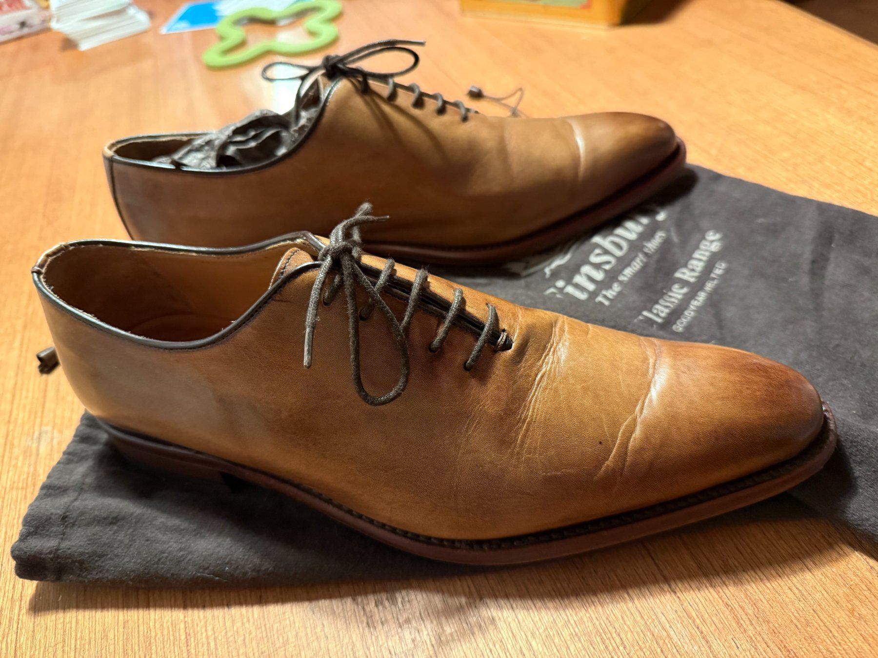 Scarpe da uomo: Finsbury 43 – Usato da Le Cerneux-Veusil venduto da Maraud01 1