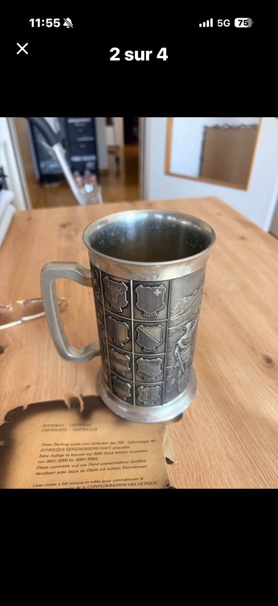 Tutte le decorazioni: Chope commémorative 700ans – Usato da Villars-sur-Glâne venduto da Speedy.21 1