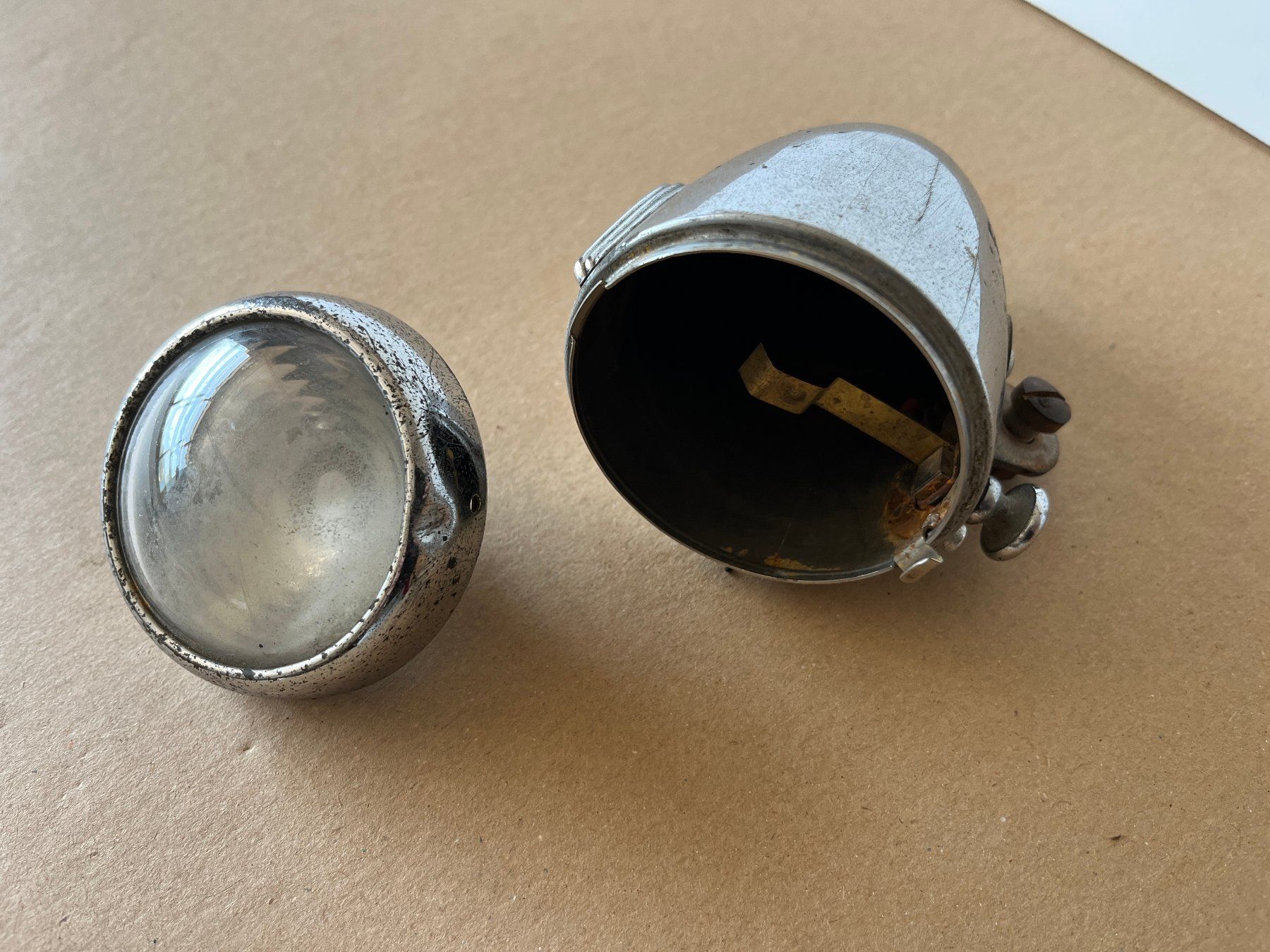 Pezzi di ricambio: Fahrradlampe Velolampe antik – Usato da Unterkulm venduto da Fabulirius 2