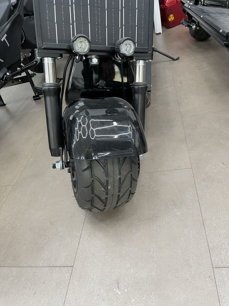 Scooters: Scooter Solar 2 Stück  – Neu und originalverpackt aus Grenchen von 2024scooterparts 7