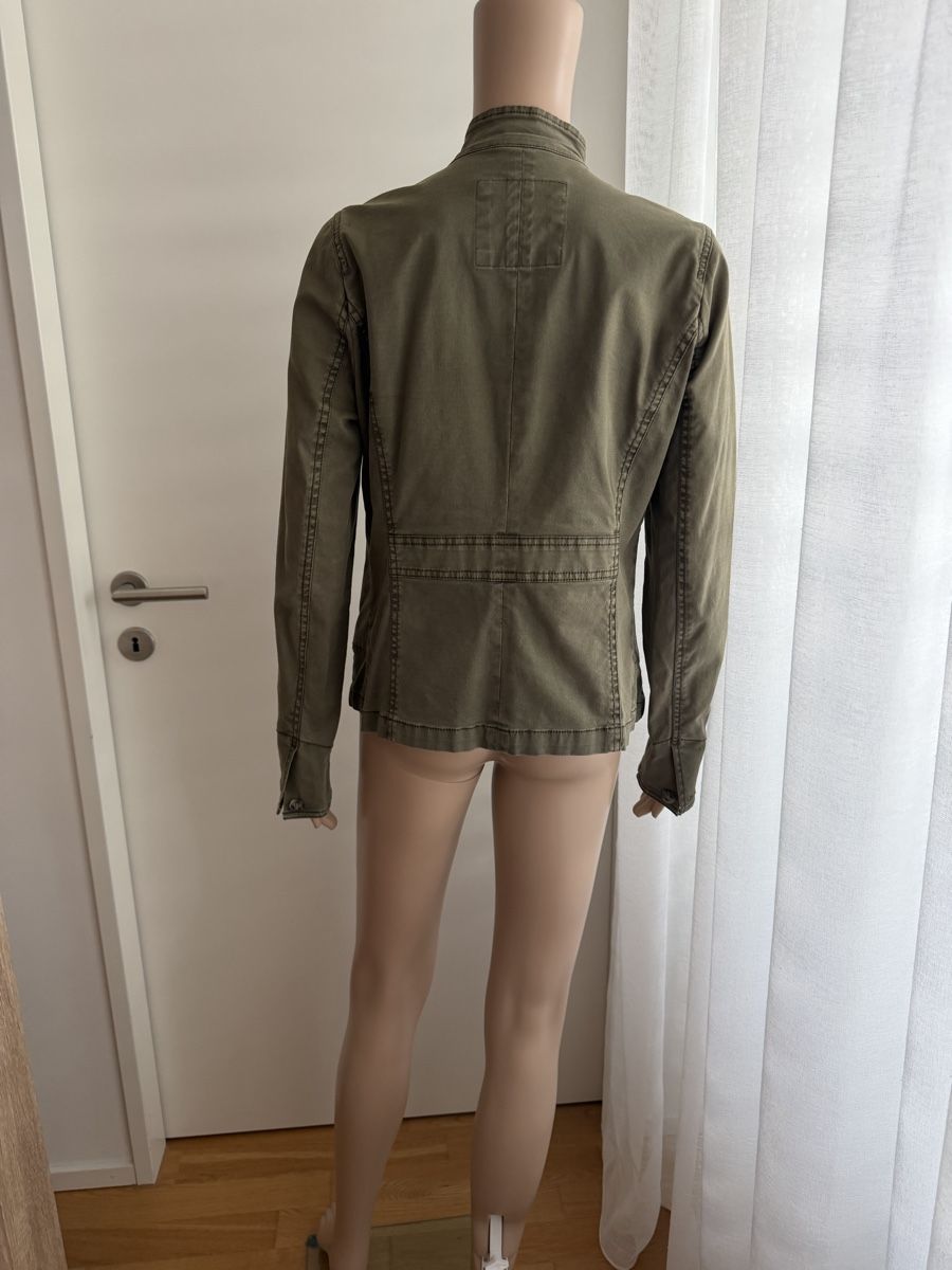 Giacche: WE Damen Jacke Khaki Grösse XS  – Usato da Basel venduto da Ksjusha 3