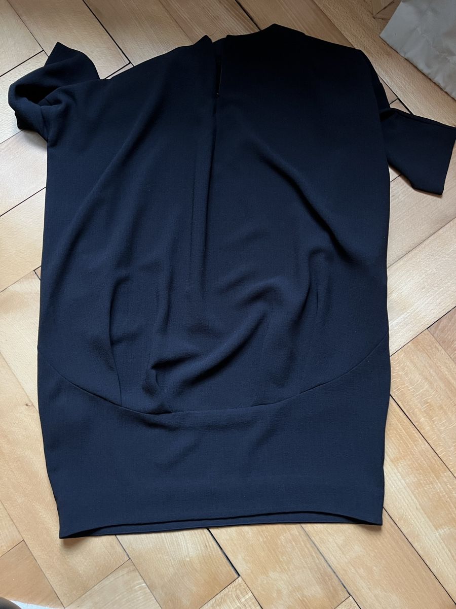 Cos Vestiti: COS Kleid, Tunika Stil, 36 schwarz – Usato da Zürich venduto da angielmora 4