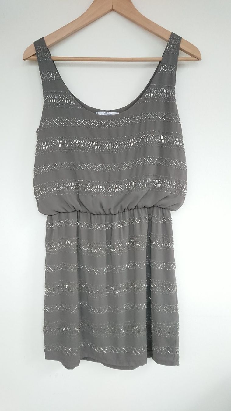 Mango Vestiti: Damen Kleid Mango Gr. XS Grau 100% Polyester – Usato da Hallau venduto da CHACLA