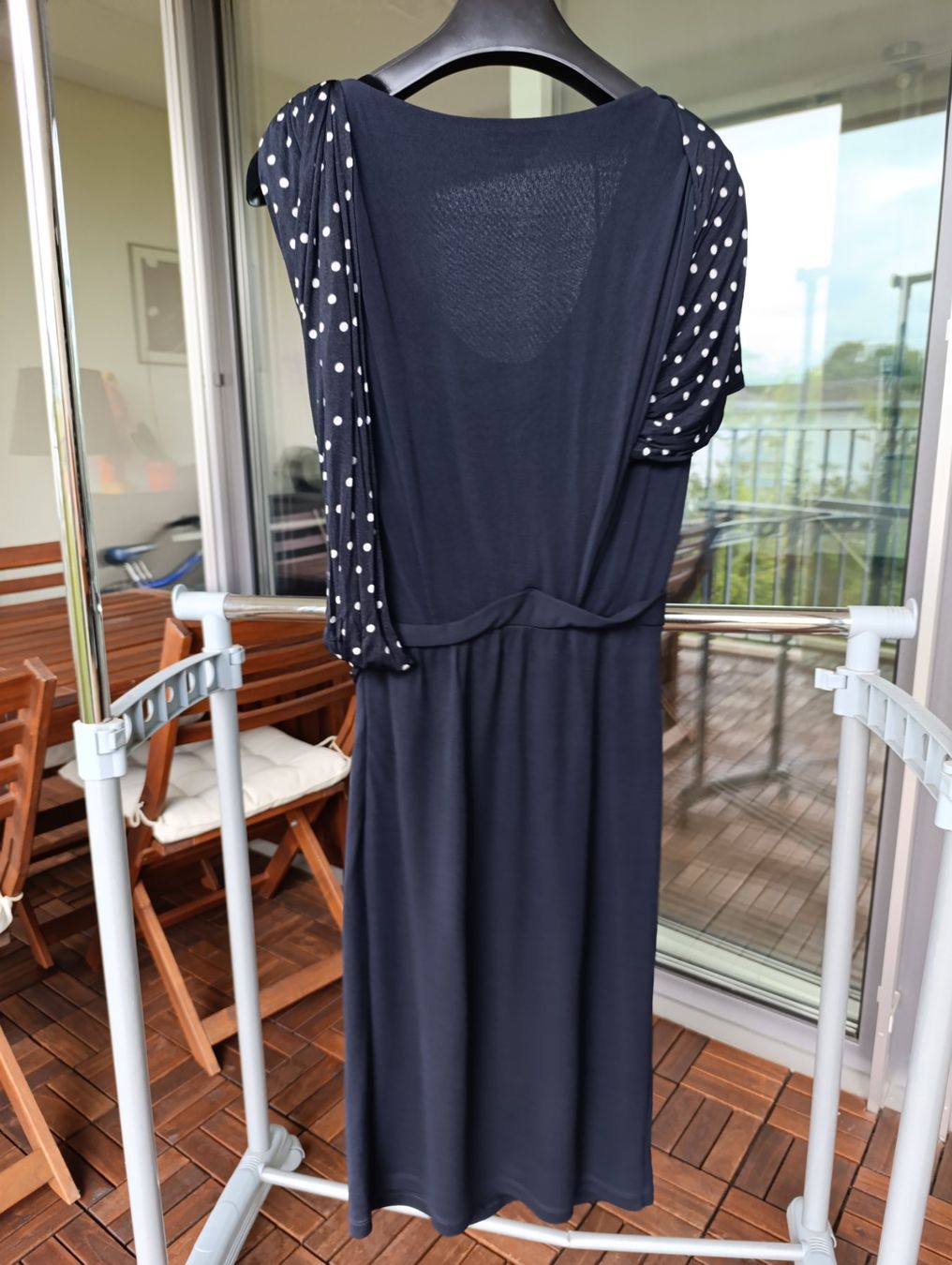 Max Mara Vestiti: Damen Kleid Max Mara schwarz, Gr. 36 – Usato da Zürich venduto da VorlonShadow 3