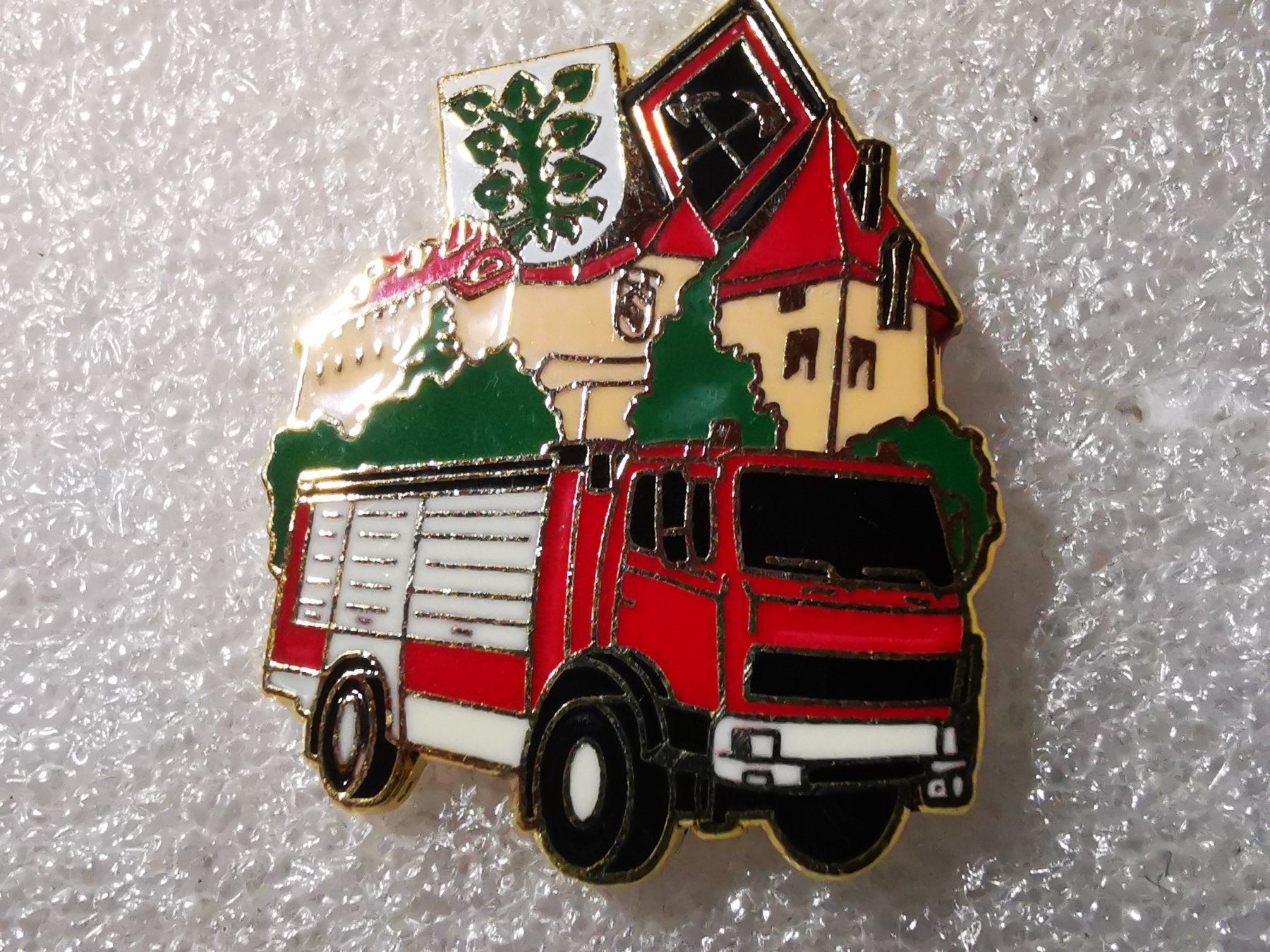 Placchette & Badge: Ansteckpin 11: Feuerwehr – Usato da Oppligen venduto da Pin-Fall-Shop