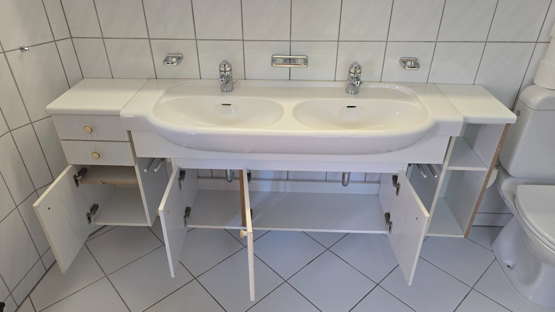 Spülbecken & Waschbecken: Doppelwaschtisch – Gebraucht aus Ueken von TransportProfi 1