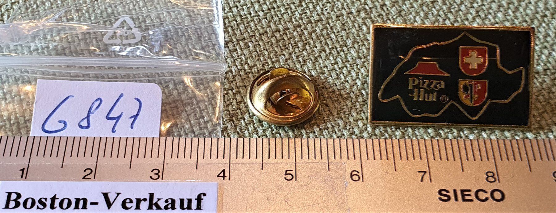 Placchette & Badge: G847 - Pin Pizza Hut Schweiz Genf – Usato da Reinach BL venduto da Boston-Verkauf 1