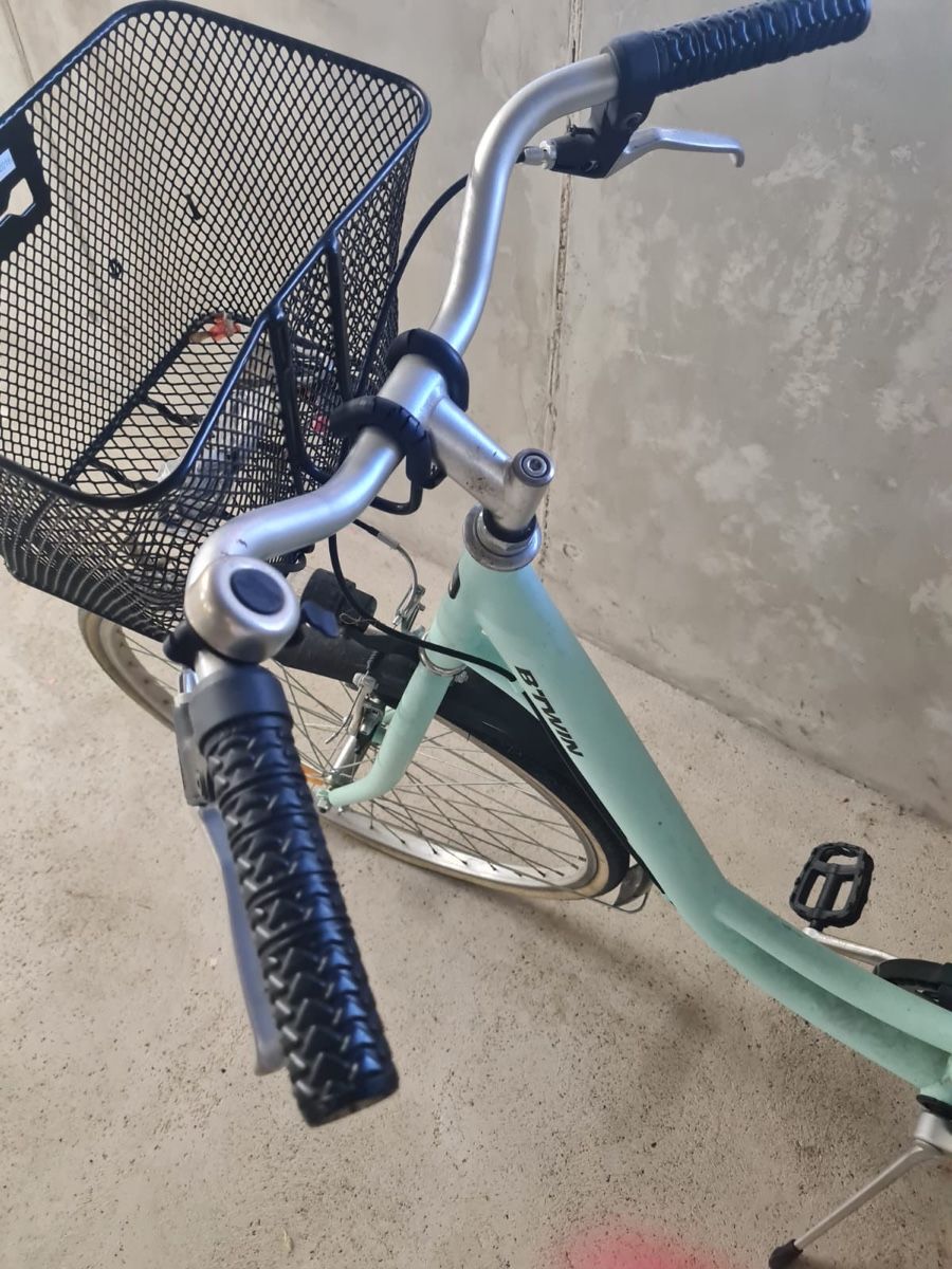 Vélos: Bicicletta da donna – D'occasion à Canobbio par asi_lk76 1