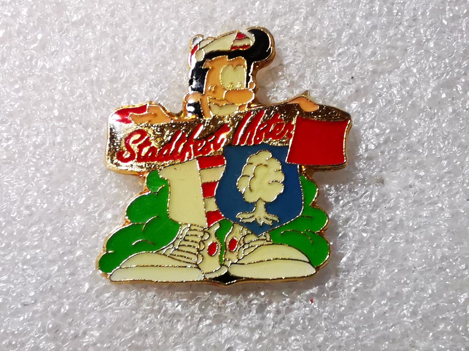 Placchette & Badge: Ansteckpin 36: Stadtfest Uster – Usato da Oppligen venduto da Pin-Fall-Shop