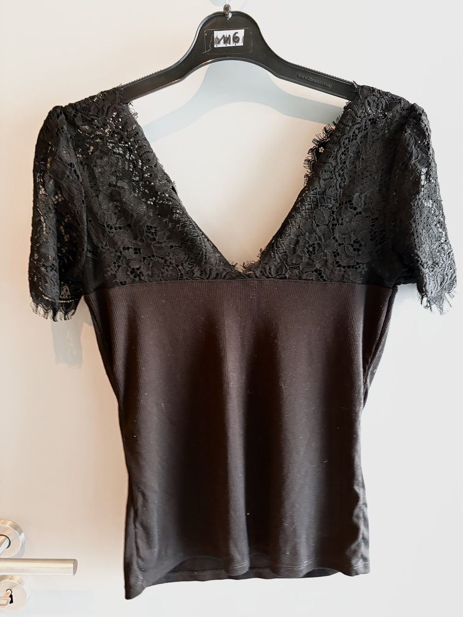 Morgan Top: Haut Morgan dentelle noir taille XS  – Usato da Champlan venduto da Ger77 3