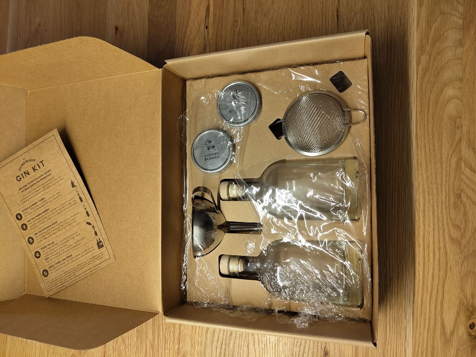Bevande alcoliche: Homemade Gin Kit – Nuovo (secondo la descrizione) da Teufen AR venduto da tan_yy7z 1