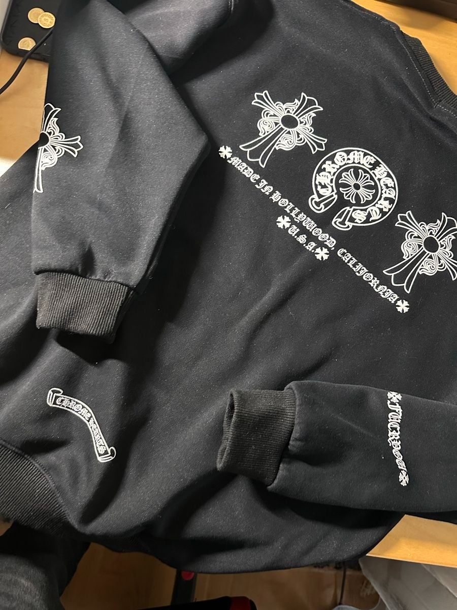 Chrome Hearts Pulls & Sweat-shirts: Chrome Hearts Pullover – Neuf (Voir description) à Arzier-Le Muids par Wondertomate