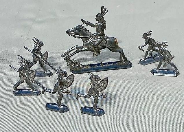 Figuren: Zinnfiguren, Häuptling und Indianer – Gebraucht aus Zollikon von LouisArmstrong