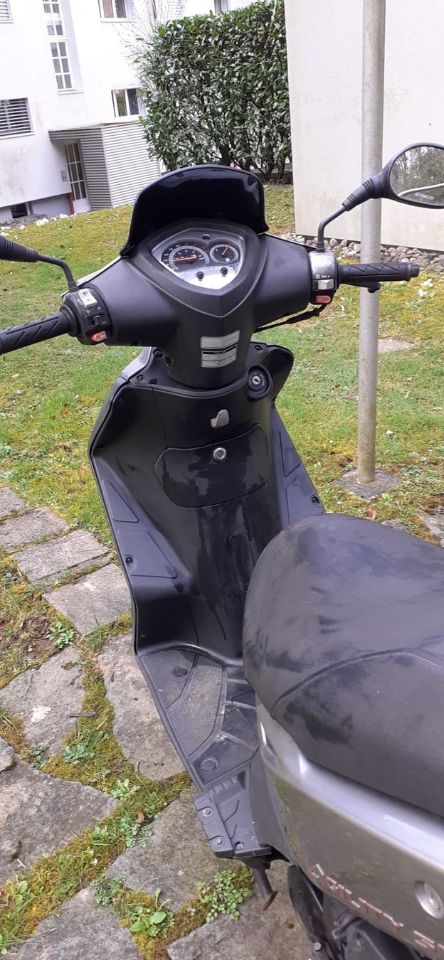 Kymco Scooter: Kymco Agility City 50i Roller – Usato da Schaffhausen venduto da GreenApple212 4