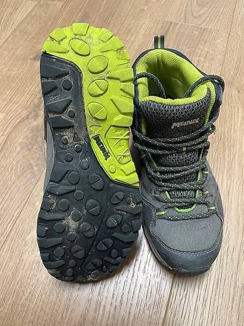 Scarpe per ragazzi: Wanderschuhe Meindl Gr. 33 – Usato da Pfäffikon Sz venduto da alar 2