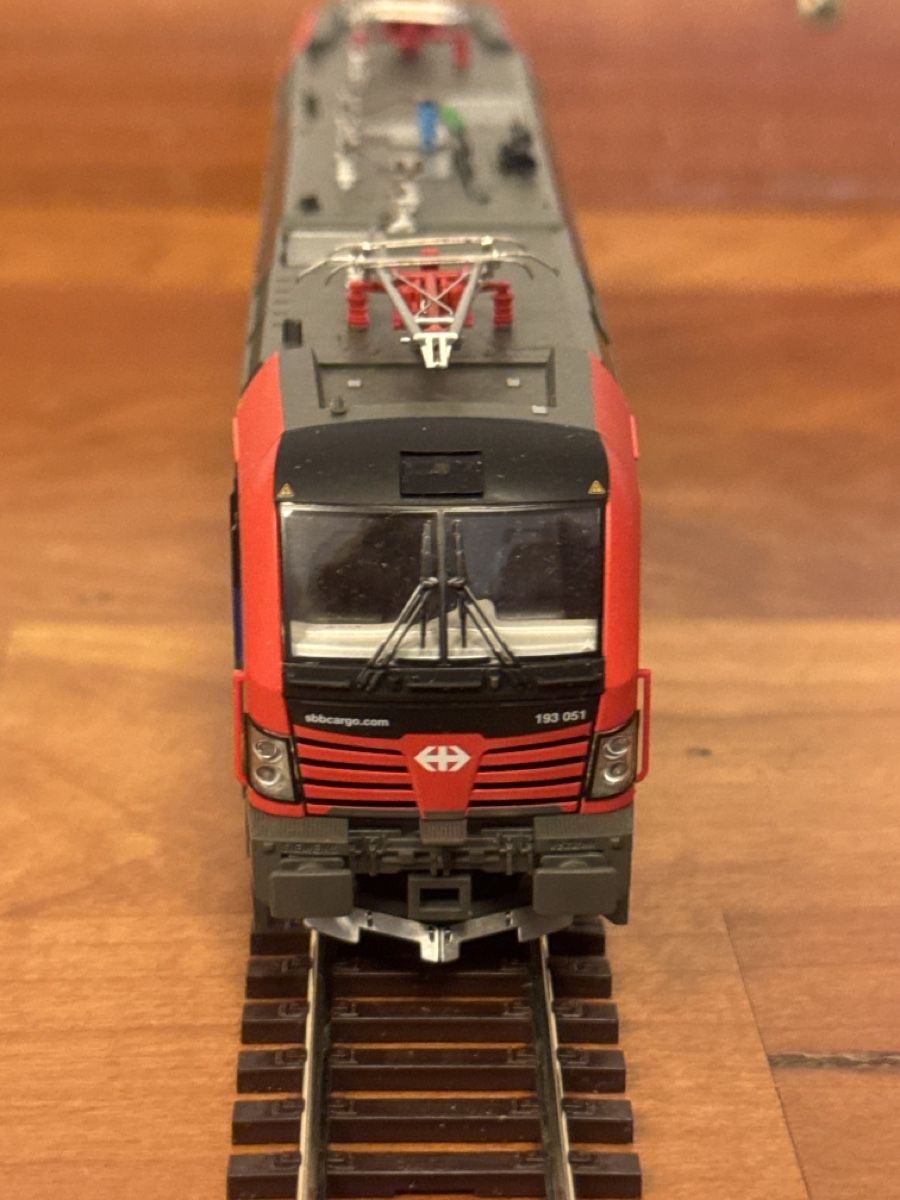 Piko Modellini di ferrovie: SBB Cargo Vectron Br 193 051Piko – Nuovo (secondo la descrizione) da Zürich venduto da Oehrli2005 2