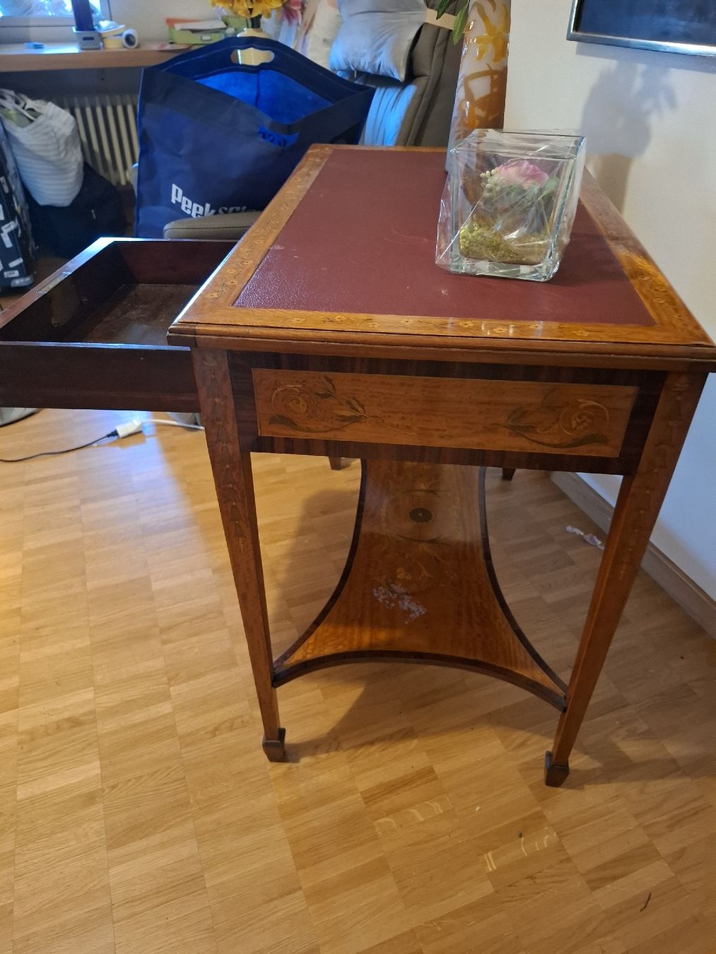 Schreibtische: Konsoltisch England um 1870 – Gebraucht aus Zürich von arm_9ffr 6
