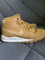 Nike Hoodland Suede Gr. 42