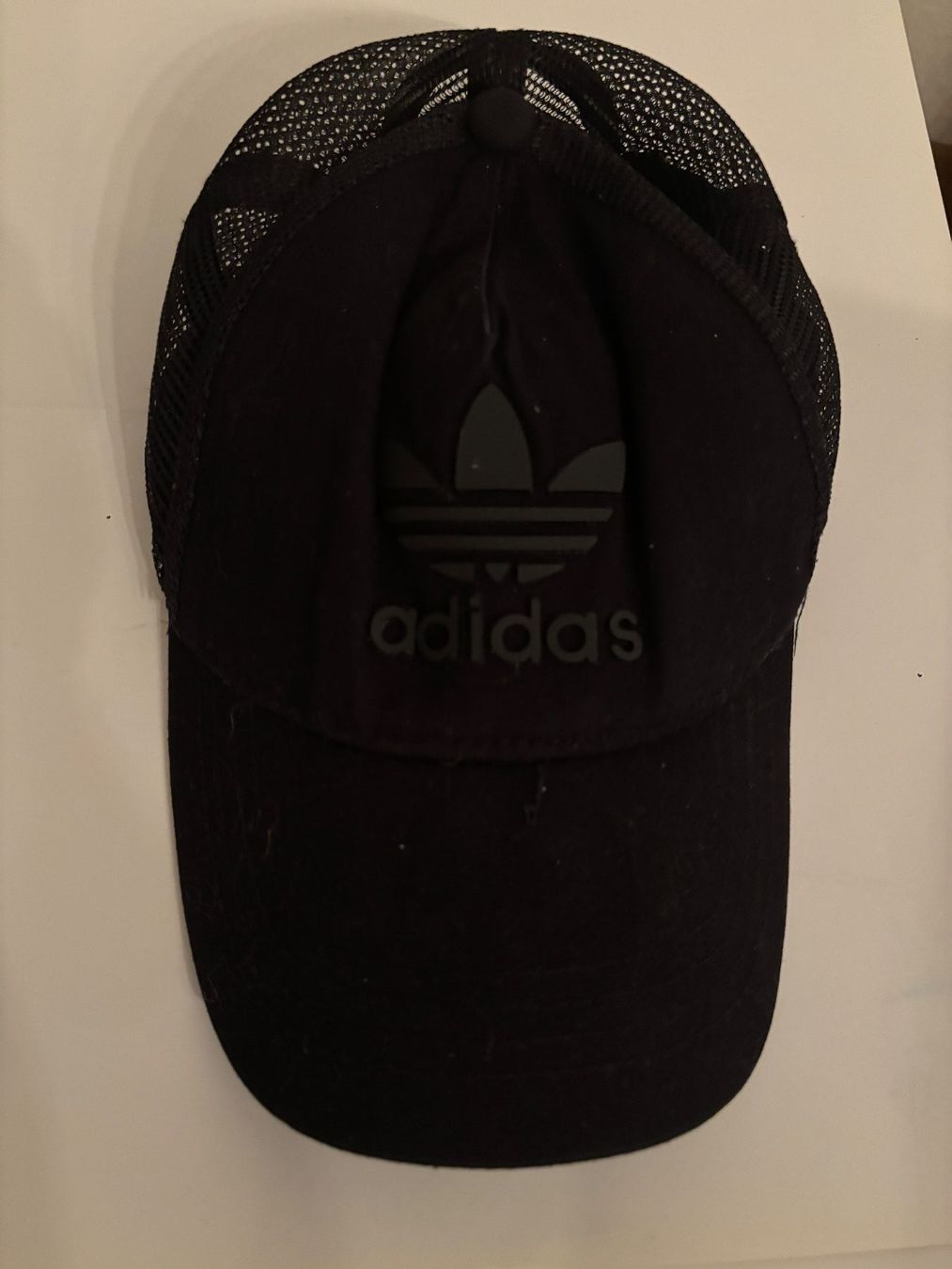 Altro in  Abbigliamento & Accessori: adidas Cape schwarz – Usato da Wallisellen venduto da AS.TZ. 4