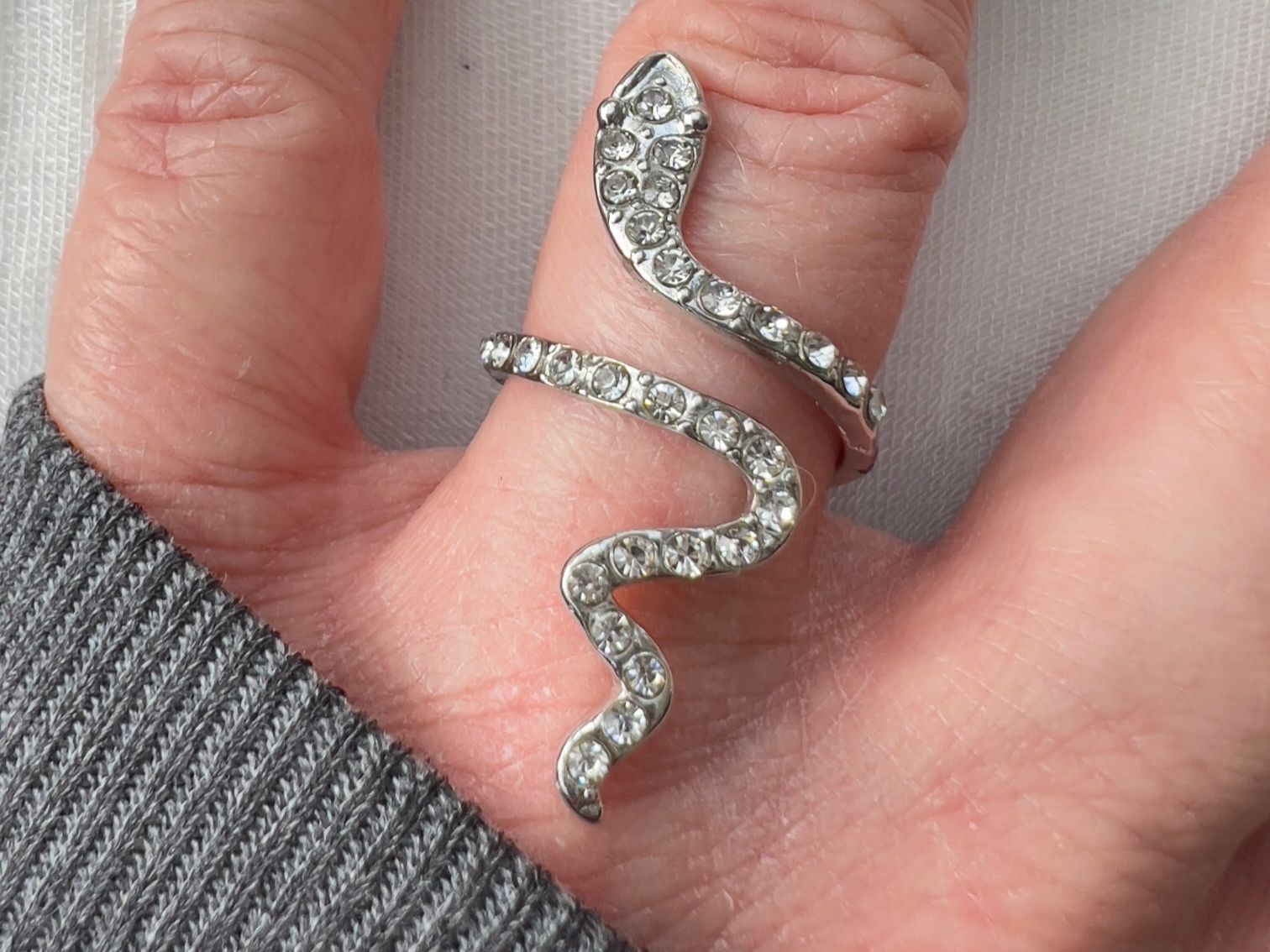 Anelli: Bague serpent avec zircon – Nuovo (secondo la descrizione) da Pully venduto da sunaddict
