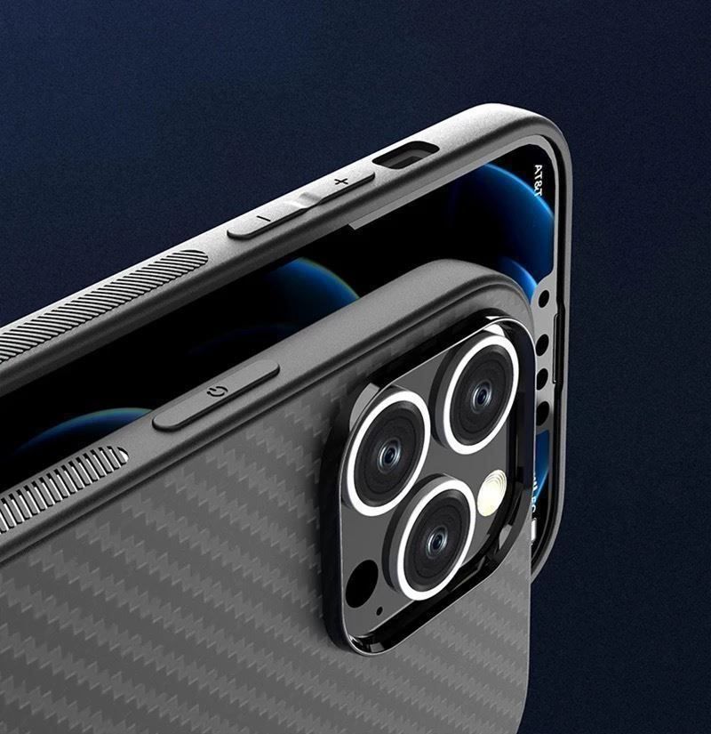 Cover & Protezioni schermo: iPhone 14 Carbon Fiber Case – Nuovo e nell'imballaggio originale da Zürich venduto da Store-247 2