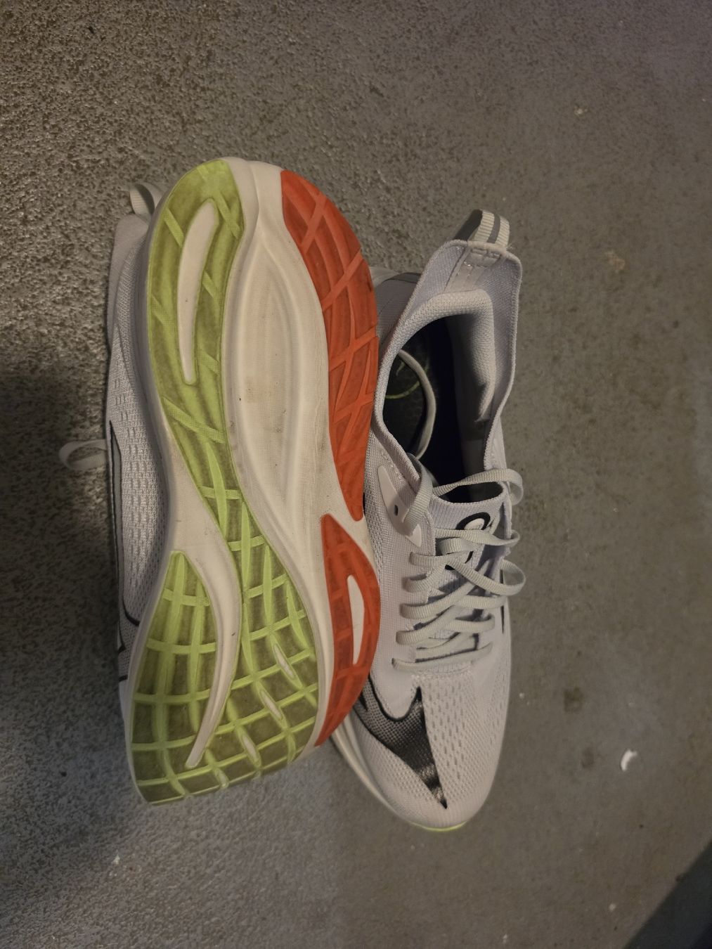 Mizuno Herrenschuhe: Mizuno Neo Zen 2 Gr 43 – Gebraucht aus Diepoldsau von To_Rapid95 1