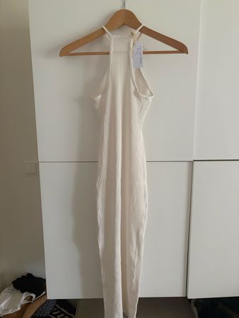 Robe longue Bershka blanc côtelée taille S 