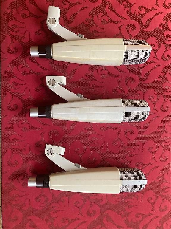 Sennheiser Microfoni: Sennheiser MD421-N – Usato da Winterthur venduto da Rumo6
