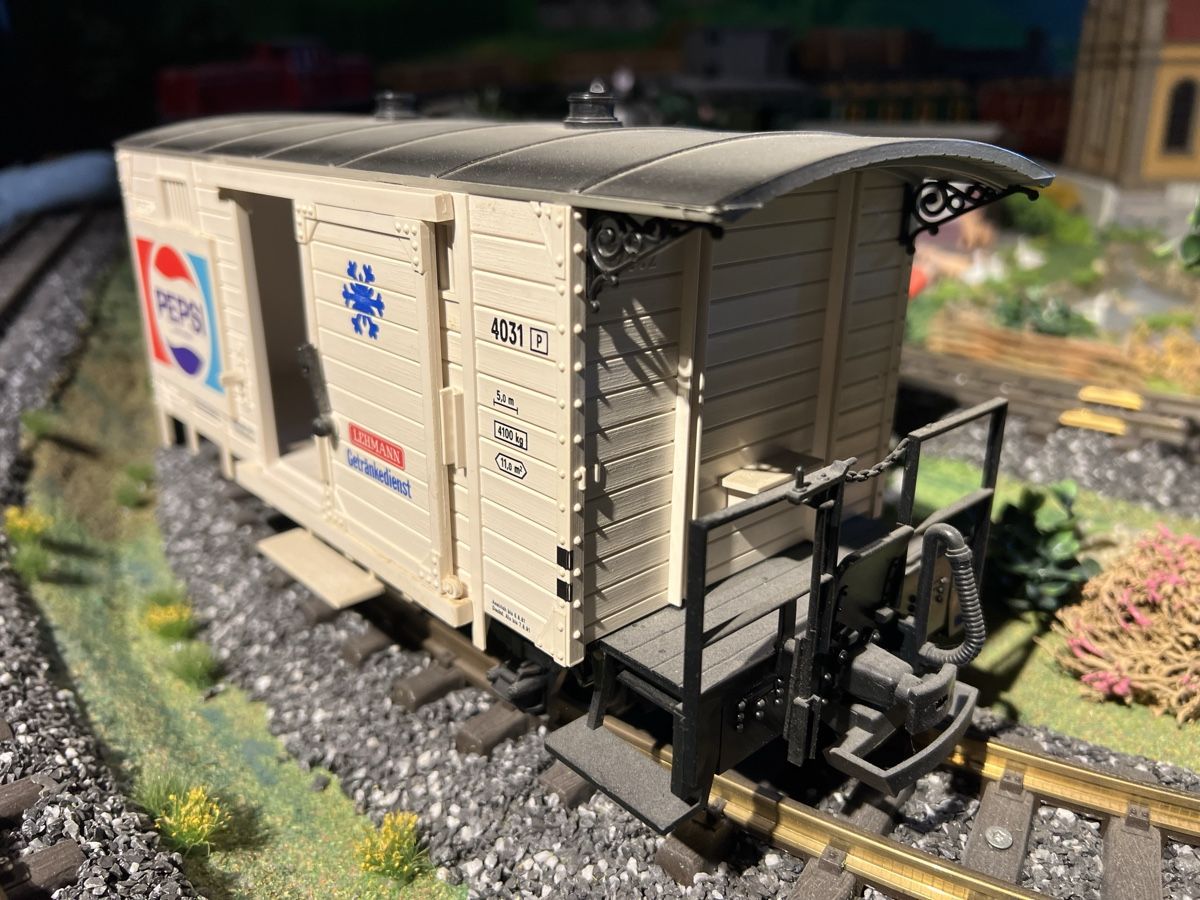 LGB Modellini di ferrovie: LGB Güterwagen Pepsi – Usato da Opfikon venduto da lsp01 1