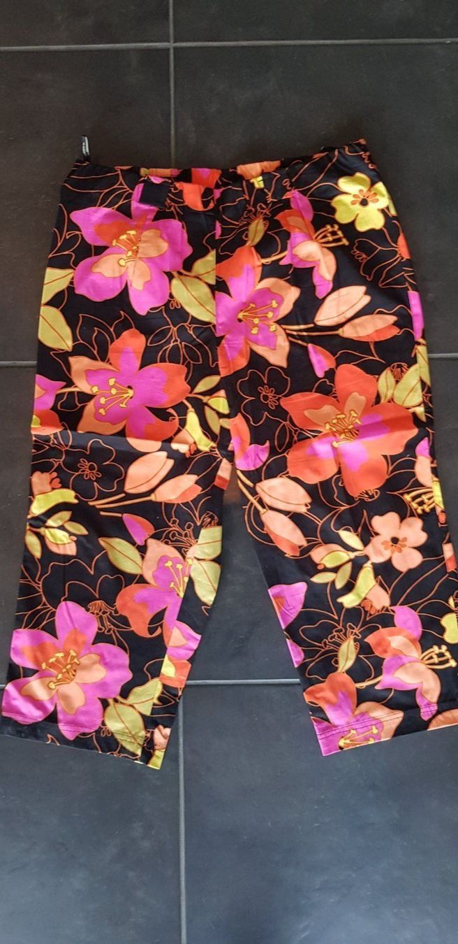 Hosen: Sommerhose gemustert Sempre Piu Gr. 46 – Neu (gemäss Beschreibung) aus WALTERSWIL SO von thb_ybm8 1