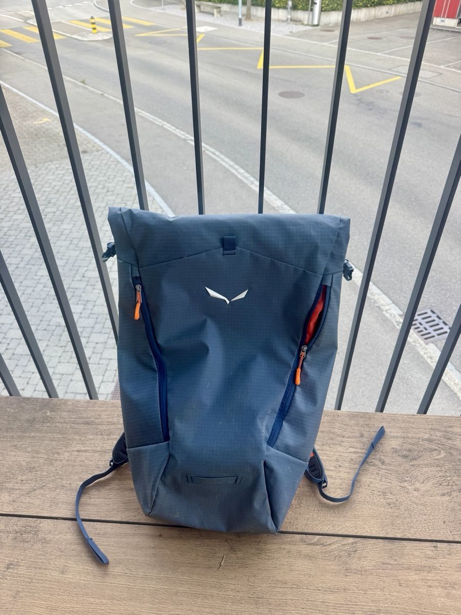 Salewa Rucksäcke: Salewa Lavaredo 30L Rucksack blau – Gebraucht aus Uetikon am See von mcortesi