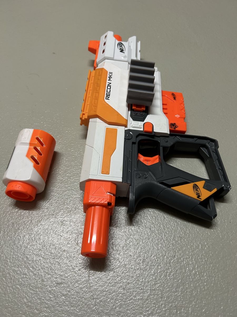 Nerf Giocattoli: Nerf Modulus Recon MKII mit Zubehör & Magazin – Usato da Luterbach venduto da Magnesium3 3
